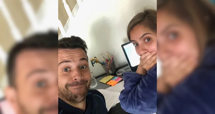 Casal com cara de medo no dia que pagou o processo EB2